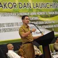 kpk-akan-periksa-zumi-zola