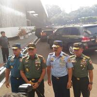 jenderal-gatot-antar-marsekal-hadi-ke-dpr