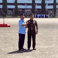 tongkat-komando-tni-kini-di-tangan-marsekal-hadi