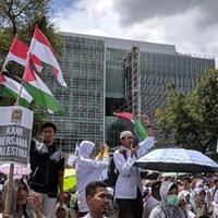 wakil-ketua-fpks-takbir-pertama-agar-donald-trump-stroke