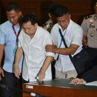 hakim-kembali-skors-sidang-novanto