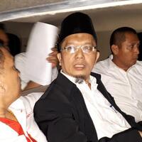 terbukti-sebarkan-kebencian-ustadz-alfian-tanjung-divonis-2-tahun-bui