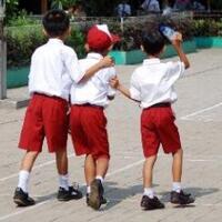 kiamat-sudah-dekat-murid-sd-gay-koleksi-banyak-film-porno