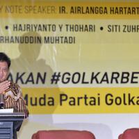 airlangga-dipastikan-calon-tunggal-ketum-golkar-di-munaslub
