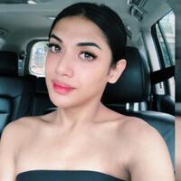 foto-millen-cyrus-antre-di-toilet-cewek-di-dwp-jadi-gunjingan