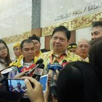 pengukuhan-airlangga-ditunda