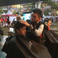 sambut-gatsby-pomadic-party-di-bandung-ada-potong-rambut-gratis-nih-gan