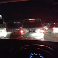 tol-cikarang-utama-macet-total