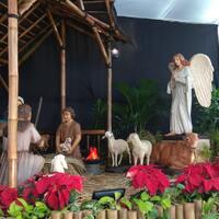 puluhan-personel-gp-ansor-ikut-mengamankan-katedral