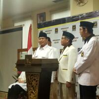 prabowo-minta-maaf-pilih-sudrajat--syaikhu-untuk-jabar