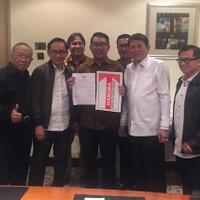partai-hanura-resmi-berikan-dukungan-untuk-ridwan-kamil