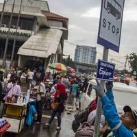 pedagang-blok-g-akan-dipindah-ke-tempat-haji-lulung