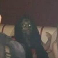 viral-foto-razia-pemandu-hiburan-malam-sosok-wanita-ini-malah-seperti-hantu