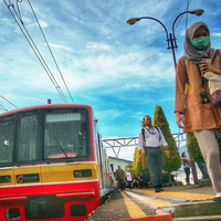 sepanjang-tahun-2017-315-juta-penumpang-naik-commuter-line