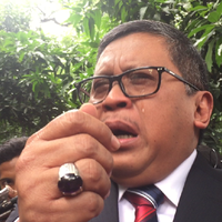 hasto-pdip-tak-pernah-dorong-aparat-jadi-alat-pemenangan-pilkada