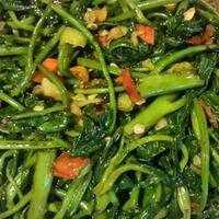 enak-dan-jadi-favorit-orang-indonesia-kangkung-malah-dilarang-di-amerika