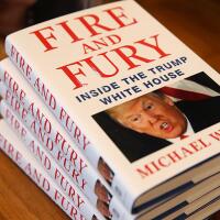 trump-sebut-fire-and-fury-buku-sampah