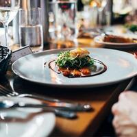 selalu-kecewa-karena-porsi-makanan-di-restoran-kecil-kecil-ini-nih-5-alasannya