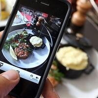 hobi-foto-makanan-dengan-smartphone-ini-5-rahasia-membuat-foto-makin-lezat