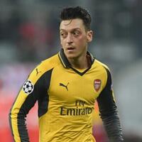 juventus-bakal-gaet-mesut-oezil