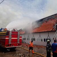sebagian-koleksi-museum-bahari-jadi-arang