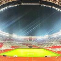 air-minum-mineral-dijual-di-gbk-dengan-plastik