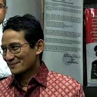 diperiksa-4-jam-sandiaga-yakin-tak-lawan-hukum
