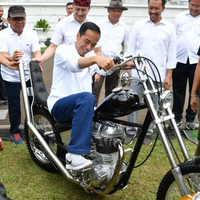jokowi-beli-sepeda-motor-chopperland-seharga-rp140-juta