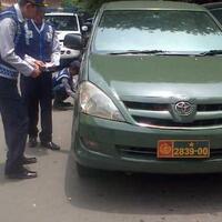 cara-mudah-mengenali-pangkat-anggota-tni-dari-mobil-dinasnya