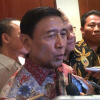 wiranto-tegaskan-tak-cekcok-dengan-oso