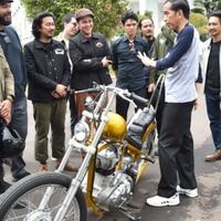 modifikator-jamin-motor-chopper--jokowi--dilengkapi-bpkb-dan-stnk