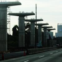 beton-lrt-ambruk-lima-pekerja-terluka