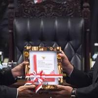 soal-rangkap-jabatan-fadli-sebut-jokowi-jilat-ludah-sendiri