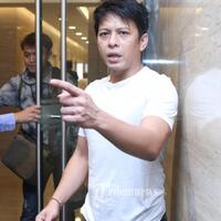 reaksi-ariel--noah--saat-dengar-fotonya-dihapus-dari-instagram-sophia-latjuba