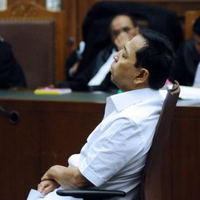 setya-novanto-yang-kini-merasa-jadi-rakyat-jelata-mirip-anak-kos