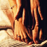 polisi-bongkar-jasa-pijat-esek-esek-di-kalibata-city