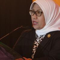 ojk-pede-genjot-pertumbuhan-ekonomi-2018-di-posisi-54