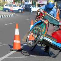 sandiaga-uno-tukang-becak-akan-dilatih-cara-genjot-yang-bagus