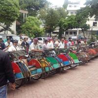 tukang-becak-cirebon-kembali-ke-jakarta
