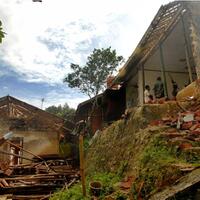gempa-di-lebak-rusak-1834-rumah