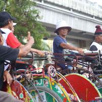 polisi-minta-pemprov-dki-tunjukkan-perda-yang-bolehkan-becak-beroperasi