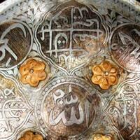 sisi-sisi-hitam-putih-atas-sejarah-kekhalifahan-islam