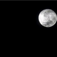 sore-ini-bulan-lebih-dekat-dengan-bumi