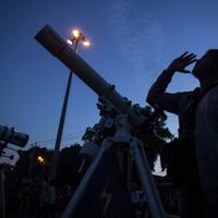 bmkg-ajak-masyarakat-saksikan-fenomena-super-blue-blood-moon