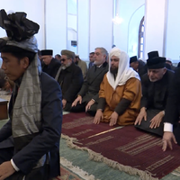 jokowi-jadi-imam-salat-di-afghanistan-presiden-ghani-makmum