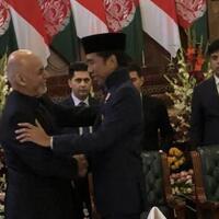 dinilai-berani-jokowi-terima-medali-tertinggi-dari-afghanistan