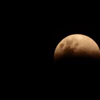 penampakan-superbluebloodmoon-dari-kaskus-hq