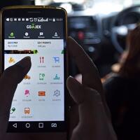 sopir-taksi-online-keluhkan-tarif-bikin-sim-a-umum-mahal