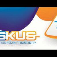 tewas-dililit-ular-pelukis-di-mentengsempat-berguling-30-menit