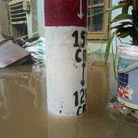 permukiman-terendam-125-cm-begini-kondisi-banjir-di-kampung-melayu